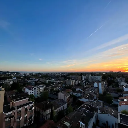 Sunset Duplex - Grand-rond, Jardin Des Plantes, Centre-ville, 2 Bdrs 60m2, Ac, Free Public Car Park 200m Away, Netflix - T3 60m2 Avec Clim, Parking Public Gratuit A 200m