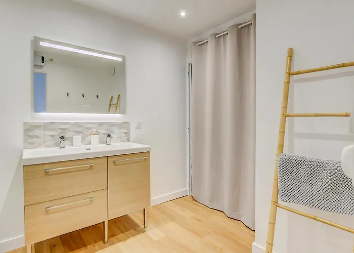 Sunset Duplex - Grand-rond, Jardin Des Plantes, Centre-ville, 2 Bdrs 60m2, Ac, Netflix - T3 60m2 Avec Clim * Τουλούζη