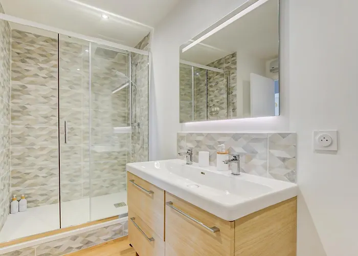 Sunset Duplex - Grand-rond, Jardin Des Plantes, Centre-ville, 2 Bdrs 60m2, Ac, Netflix - T3 60m2 Avec Clim *