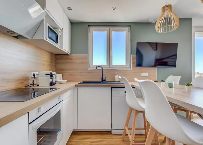 Sunset Duplex - Grand-rond, Jardin Des Plantes, Centre-ville, 2 Bdrs 60m2, Ac, Netflix - T3 60m2 Avec Clim